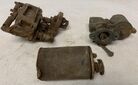 Lot# 300 - lot of 3 Engine Parts