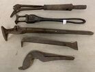 Lot# 76 - lot of 5 Fence Stretchers,Pry 