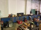 Lot# 84 - Approx 25ft workbench