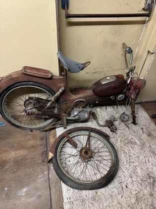 Item Up For Bidding At Auction - Decatur IN Antique/Collectible Online ...