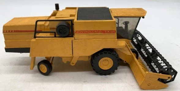 Find & Bid On Lot# 620 - 1/25 New Holland TX34 Combine - Now For Sale ...