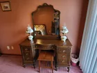  Preview image for Beautiful Dressing Table 
