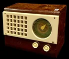  Preview image for Vintage EMERSON Bakelite Radio 
