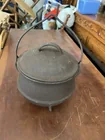  Preview image for cast iron pot 