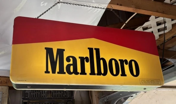 Lot# 2x - Marlboro  light up sign