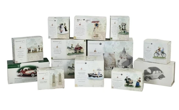 Lot# 3 - LOT OF DEPARTMENT 56 FIGURINES/