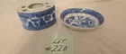  Preview image for Lot# 220 - Blue Willow Soap Dish and Too 