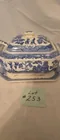 Preview image for Lot# 253 - Blue Willow Soup Tureen with  