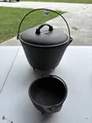  Preview image for Lot# 1098 - No. 7 Cast Iron Pot with Leg 