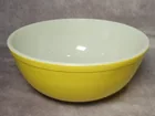  Preview image for Lot# 22 - Pyrex 4 Qt Mixing Bowl 