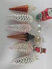  Preview image for Lot# 4065 - 8 Mixed Christmas Ornaments 