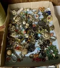  Preview image for Lot# 411 - COSTUME JEWELRY 