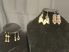  Preview image for LOT OF MATCHING EARRING SETS 
