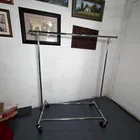  Preview image for Lot# 254 - Collapsible Rolling Garment R 