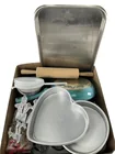 Preview image for Assorted Baking & Kitchen Utensils 