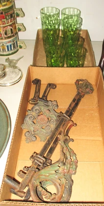 Find & Bid On Depression Uranium Glasses - Now For Sale At Auction