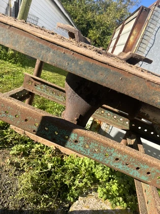 Item Up For Bidding At Auction - REAL ESTATE - TRUCK - TRAILERS ...