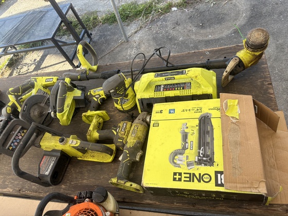 Item Up For Bidding At Auction - Estate Tools Jewelry Collectables in ...