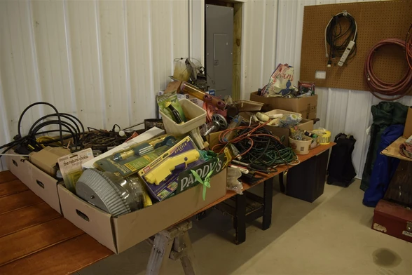 Item Up For Bidding At Auction - YATES ESTATE AUCTION - ANTIQUES !! in ...
