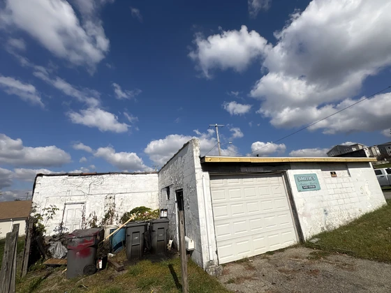 Item Up For Bidding At Auction - Real Estate and Contents in Farrell, PA