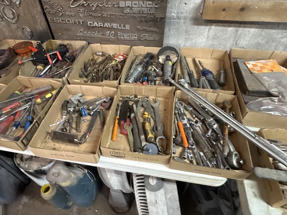Item Up For Bidding At Auction - Real Estate and Contents in Farrell, PA