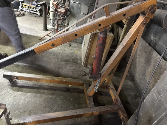 Item Up For Bidding At Auction - Real Estate and Contents in Farrell, PA